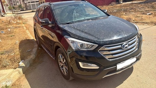 Hyundai Santa Fe 2014 Diesel – Automatique – Toit ouvrant – 230000 km