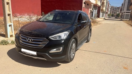 Hyundai Santa Fe 2014 Diesel – Automatique – Toit ouvrant – 230000 km